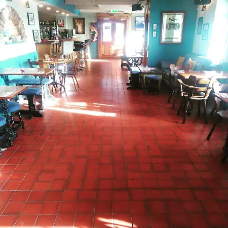 Tir Na Nog Gastropub Inverin